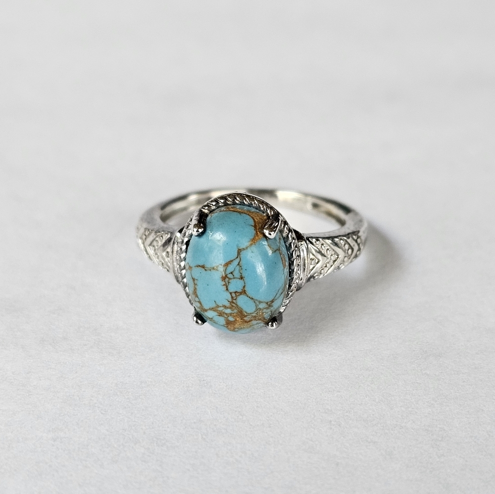 Genuine Turquoise Ring in Platinum over Sterling Silver Sz 5! - Picture 4 of 7